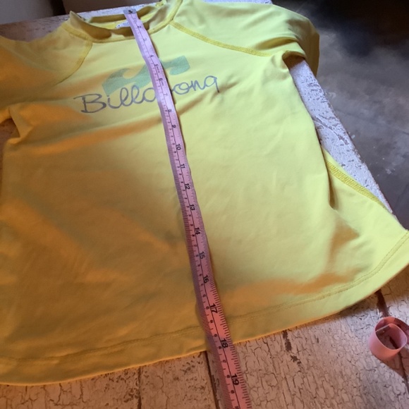 billabong Billie Girls Rashgaurd swim top Small yellow - Picture 10 of 10